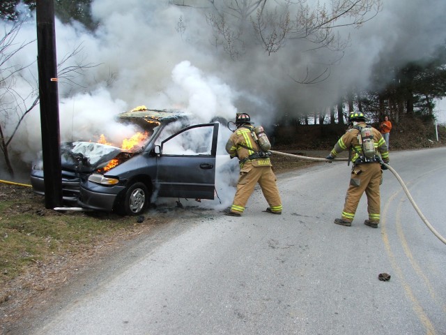 Car fire on Easter Sunday on Oxford Road.