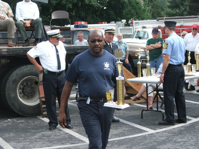 Ron Griffin picking up his EMS trophy.