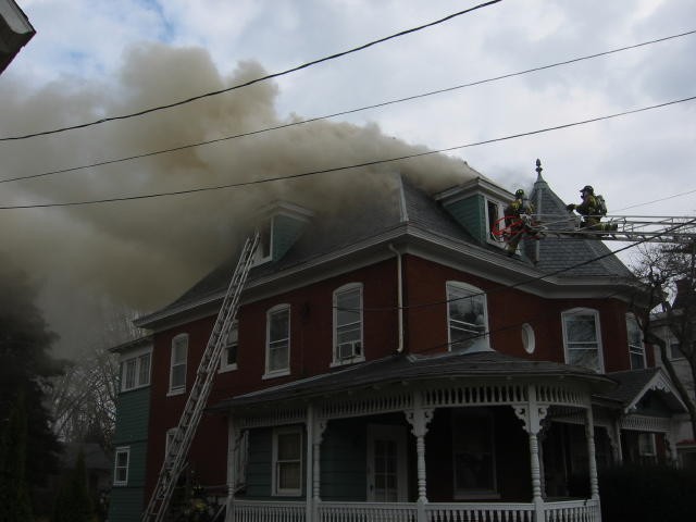 The &quot;Turkey Day Duece&quot; on Pine Street.