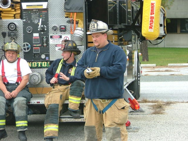 Captain Sam Terry participating in an Aerial Ops class at FDIC.