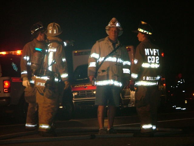 Captain Bill Gray discuss an incident with Command 2 on a Mechanicsville standby.