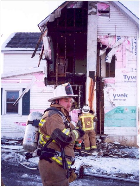 Captain Bill Gray had Command on this chimney fire on Chrome Road.